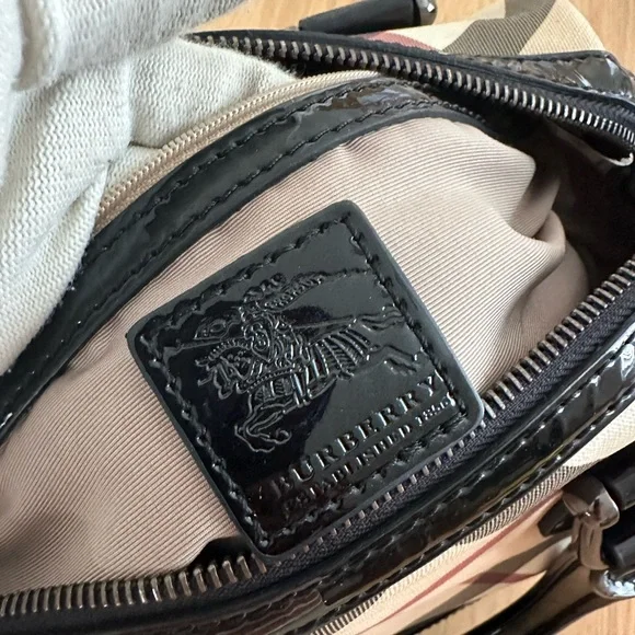 Burberry Boston Bag - Picture 14 of 17